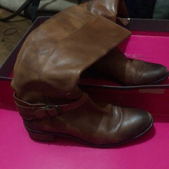 Vinca Camuto Western Brown Boots - Picture 3 of 6
